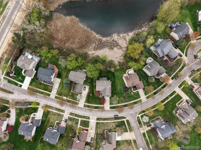 31216 Kingswood Boulevard, Novi, MI 48377