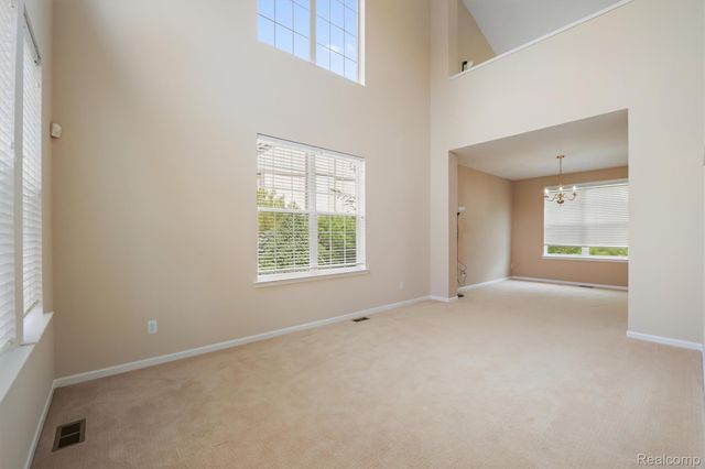 31216 Kingswood Boulevard, Novi, MI 48377