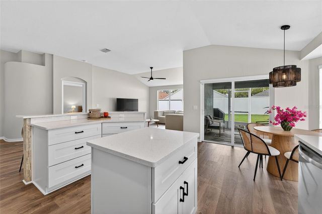 1407 BLOOMINGDALE TRAILS BOULEVARD, Brandon, FL 33511