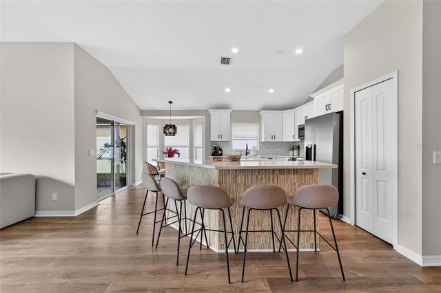 1407 BLOOMINGDALE TRAILS BOULEVARD, Brandon, FL 33511