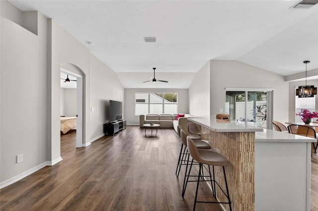 1407 BLOOMINGDALE TRAILS BOULEVARD, Brandon, FL 33511