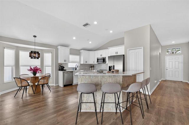 1407 BLOOMINGDALE TRAILS BOULEVARD, Brandon, FL 33511