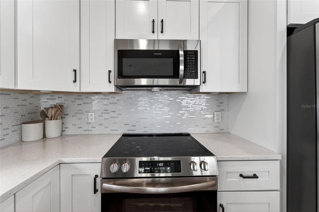 1407 BLOOMINGDALE TRAILS BOULEVARD, Brandon, FL 33511