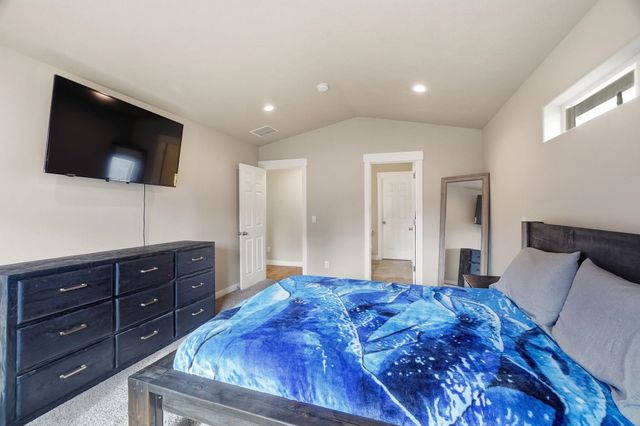 4912 E 8th Ave, Spokane Valley, WA 99212