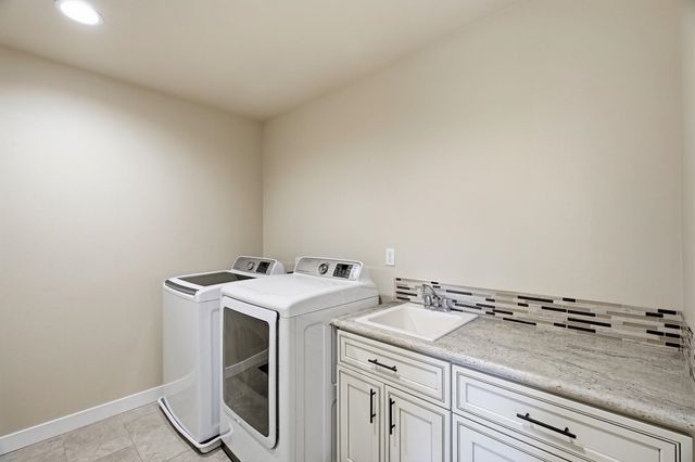 4912 E 8th Ave, Spokane Valley, WA 99212