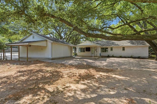 18902 Misty Lane, Tomball, TX 77377