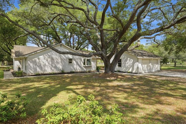 18902 Misty Lane, Tomball, TX 77377