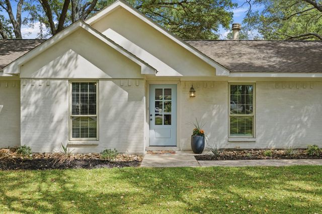 18902 Misty Lane, Tomball, TX 77377