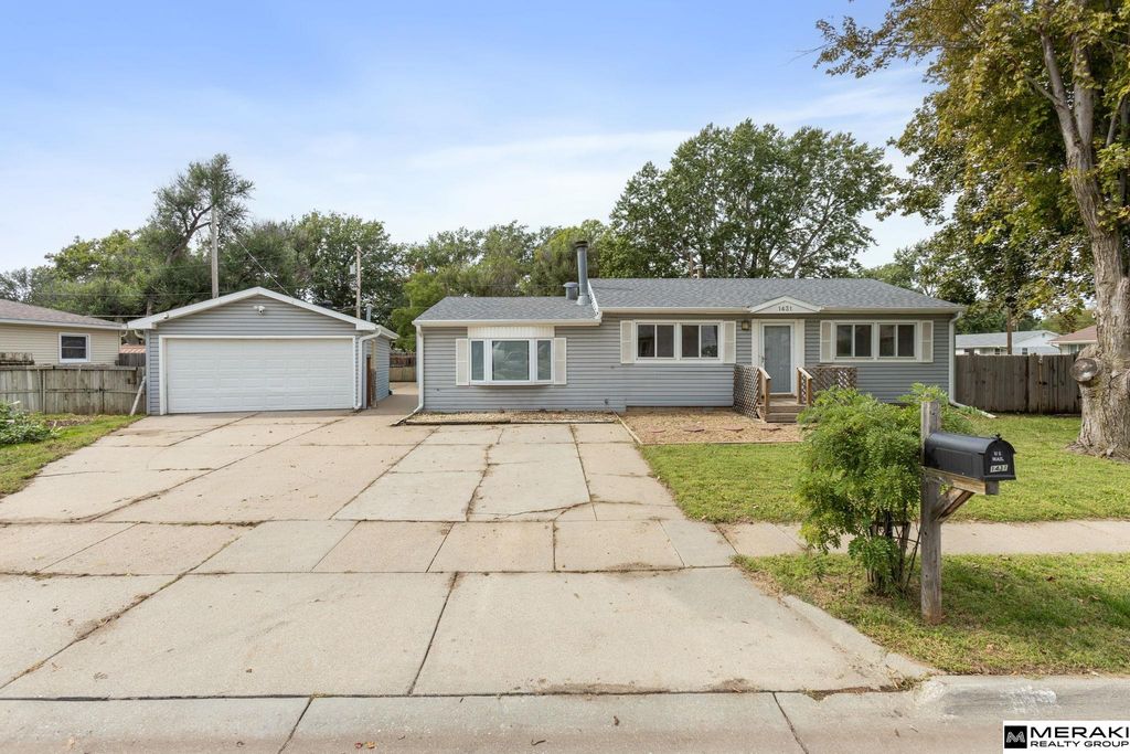 1431 N 54 Street, Lincoln, NE 68504