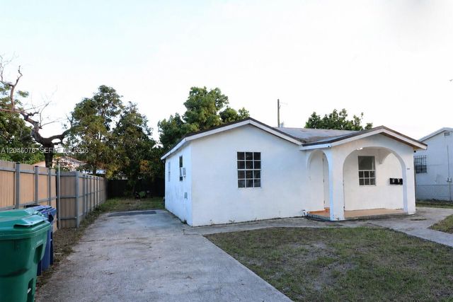 1768 NW 112th Terrace 1, Miami, FL 33167