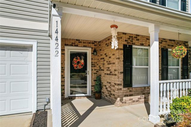 14422 Lake Crossing Drive, Charlotte, NC 28278