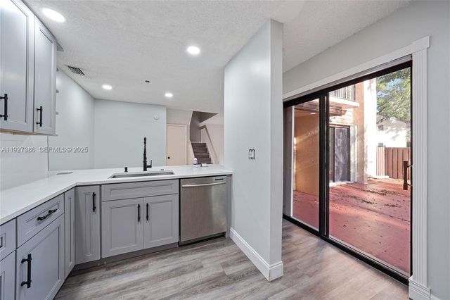 3845 Cocoplum Cir 3597, Coconut Creek, FL 33063