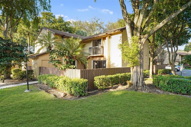 3845 Cocoplum Cir 3597, Coconut Creek, FL 33063