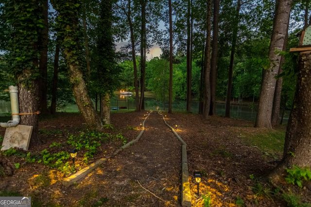 2334 Fisher Drive, Loganville, GA 30052