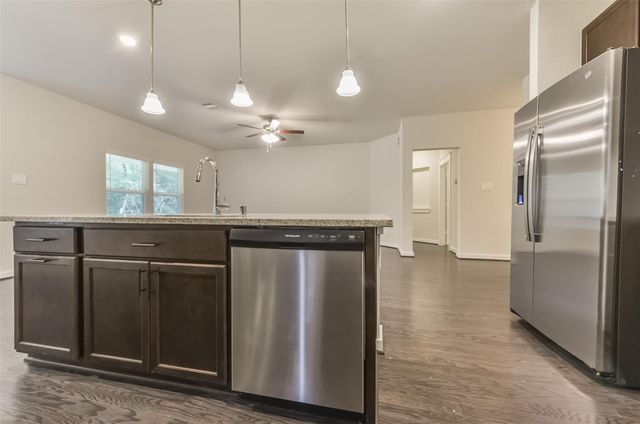 9007 San Saba Way, Willis, TX 77378