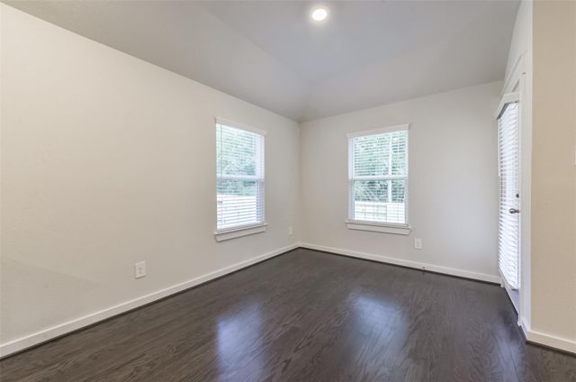 9007 San Saba Way, Willis, TX 77378