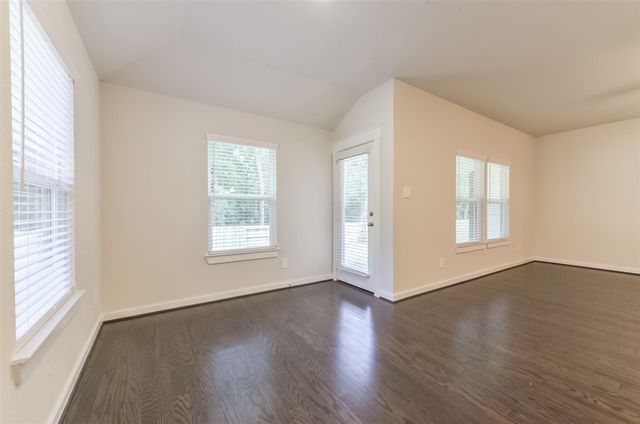 9007 San Saba Way, Willis, TX 77378