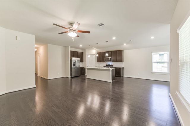 9007 San Saba Way, Willis, TX 77378