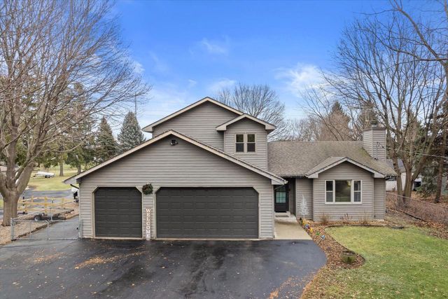 301 S Summerset DRIVE, Mount Pleasant, WI 53406