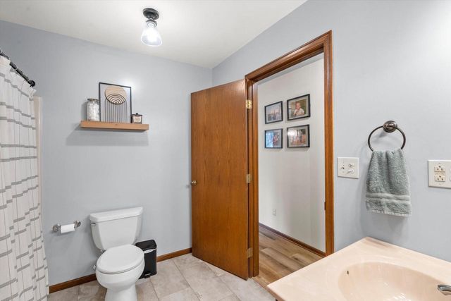 301 S Summerset DRIVE, Mount Pleasant, WI 53406