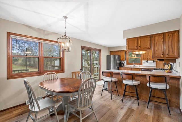 301 S Summerset DRIVE, Mount Pleasant, WI 53406