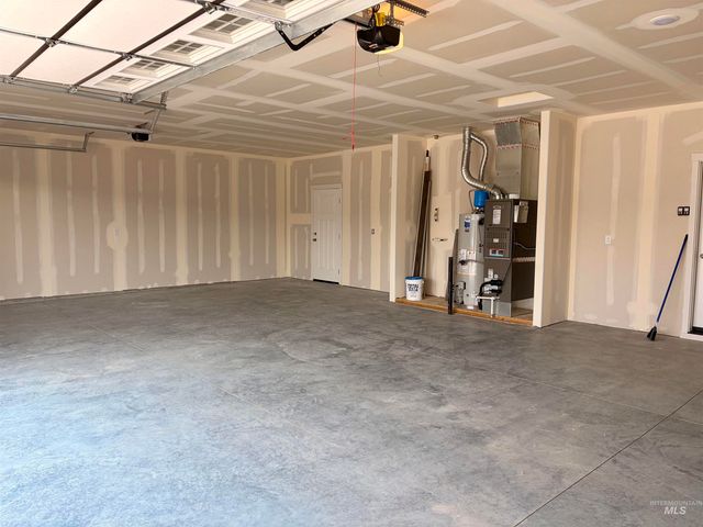 766 Waveland Avenue, Filer, ID 83328