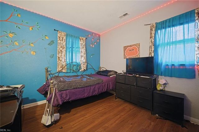 344 Hospital DR, Virginia Beach, VA 23452
