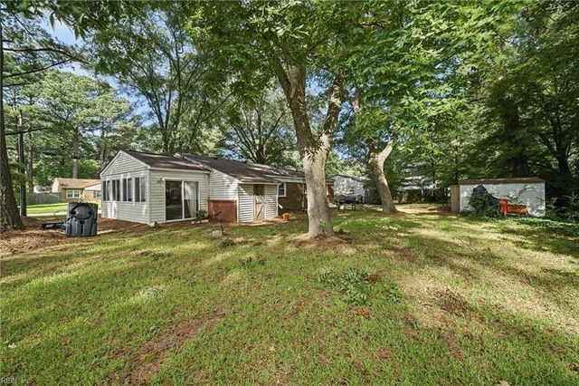 344 Hospital DR, Virginia Beach, VA 23452