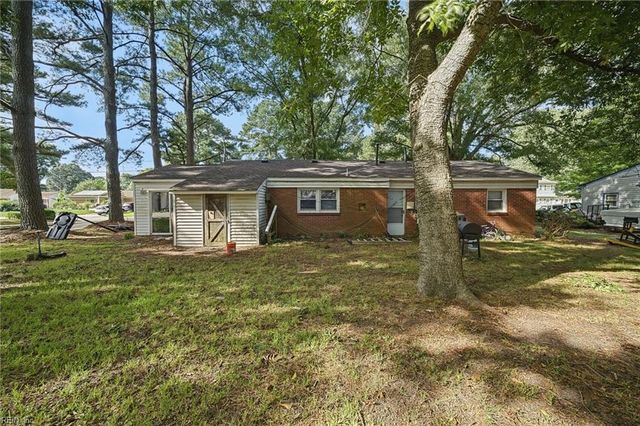 344 Hospital DR, Virginia Beach, VA 23452
