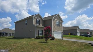 116 CASSATT LN, Martinsburg, WV 25401