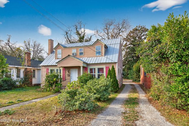 145 Lullwater Drive, Wilmington, NC 28403