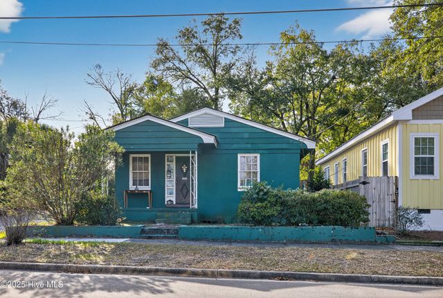 145 Lullwater Drive, Wilmington, NC 28403