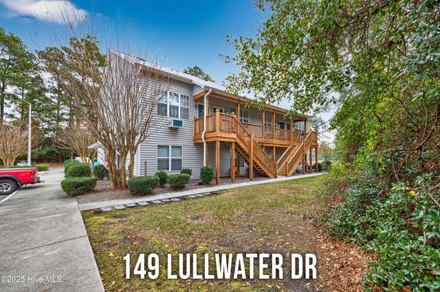 145 Lullwater Drive, Wilmington, NC 28403