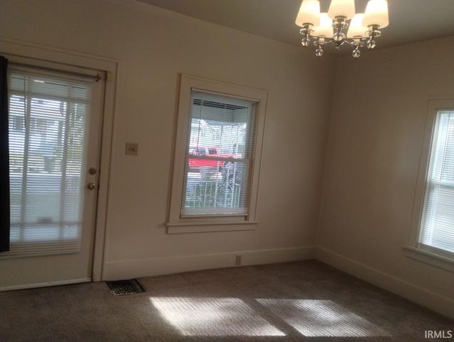 1140 E Dayton Street, South Bend, IN 46613