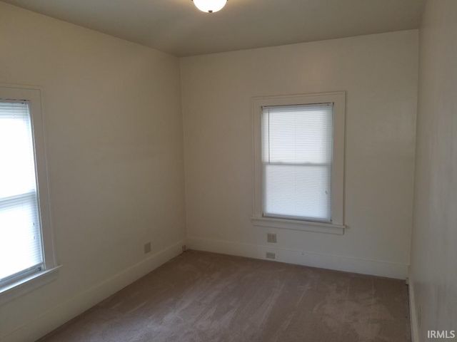 1140 E Dayton Street, South Bend, IN 46613
