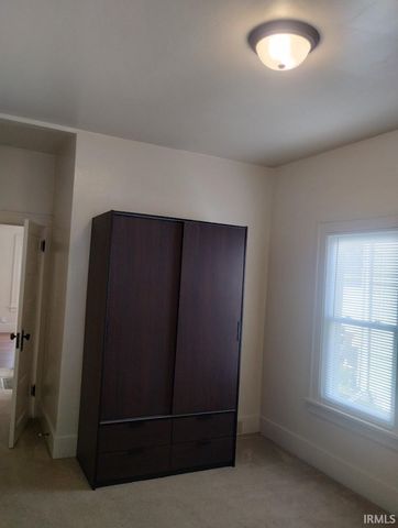 1140 E Dayton Street, South Bend, IN 46613