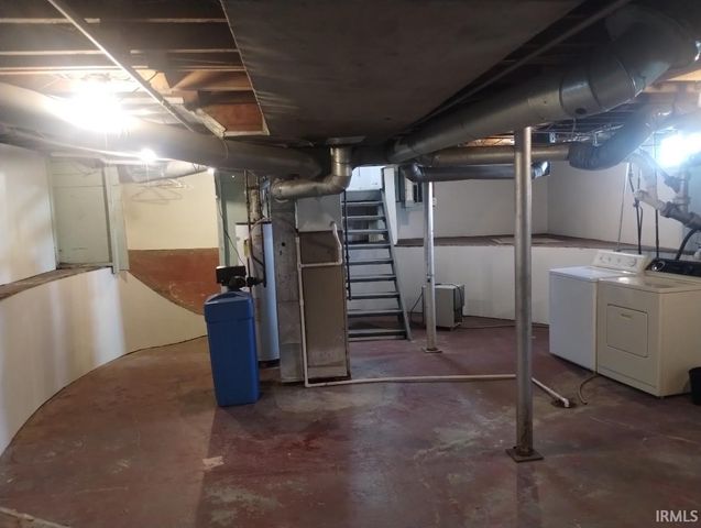 1140 E Dayton Street, South Bend, IN 46613