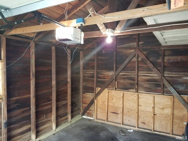 1140 E Dayton Street, South Bend, IN 46613