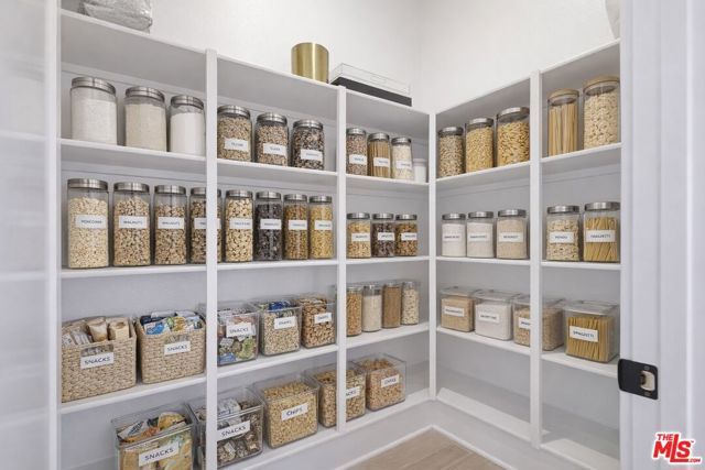 12061 N Northstar Lane, Porter Ranch (los Angeles), CA 91326