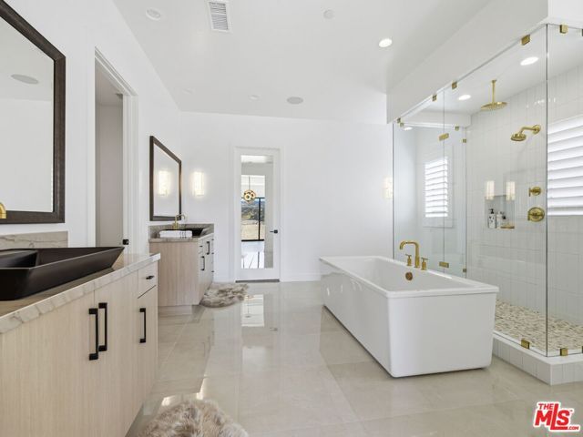 12061 N Northstar Lane, Porter Ranch (los Angeles), CA 91326