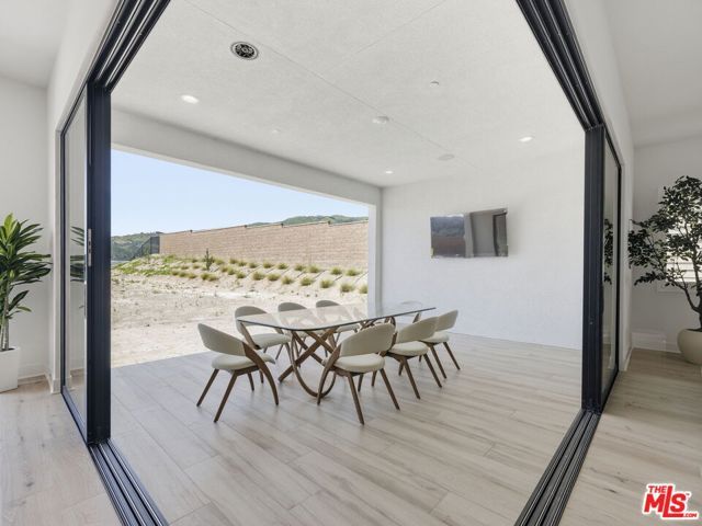 12061 N Northstar Lane, Porter Ranch (los Angeles), CA 91326