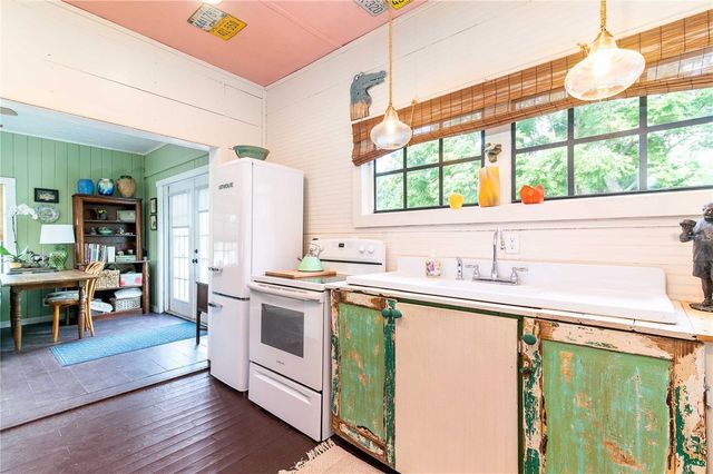 39425 WILDS ROAD, Dade City, FL 33525