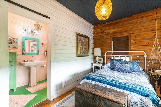 39425 WILDS ROAD, Dade City, FL 33525