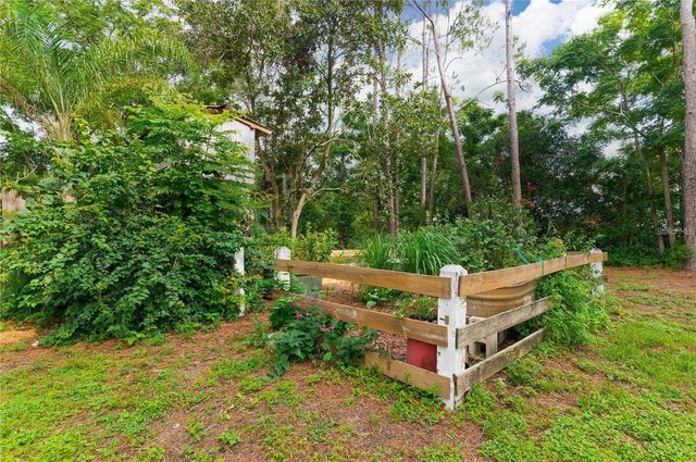 39425 WILDS ROAD, Dade City, FL 33525