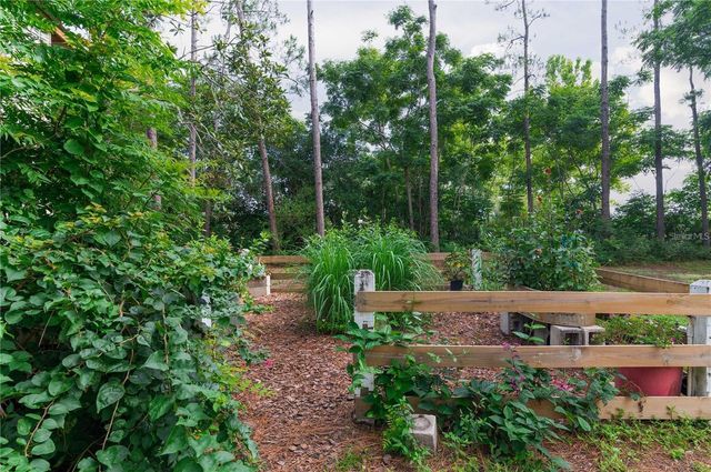 39425 WILDS ROAD, Dade City, FL 33525