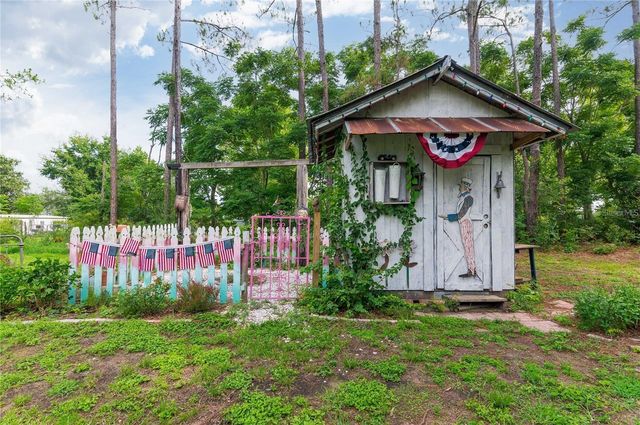 39425 WILDS ROAD, Dade City, FL 33525