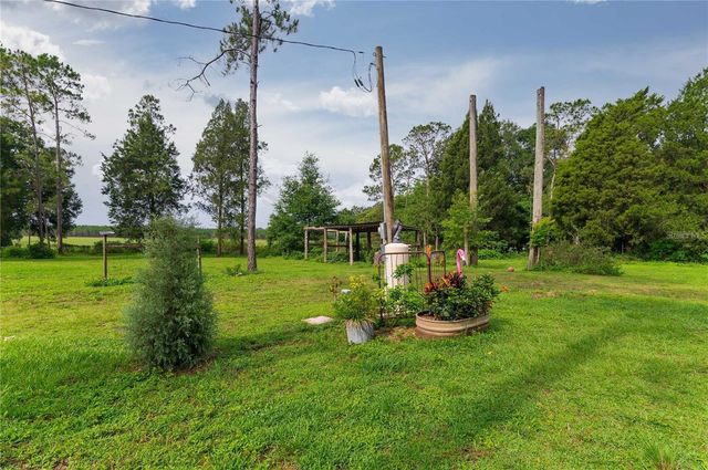 39425 WILDS ROAD, Dade City, FL 33525