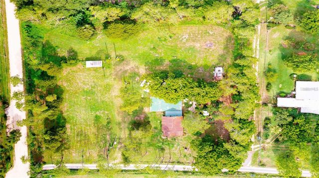 39425 WILDS ROAD, Dade City, FL 33525