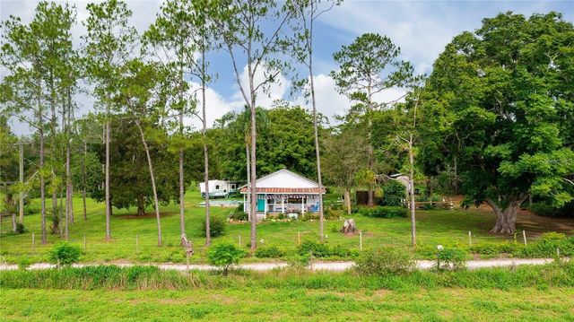 39425 WILDS ROAD, Dade City, FL 33525