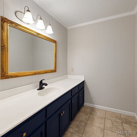 1810 SHOREHAM Drive, Montgomery, AL 36106